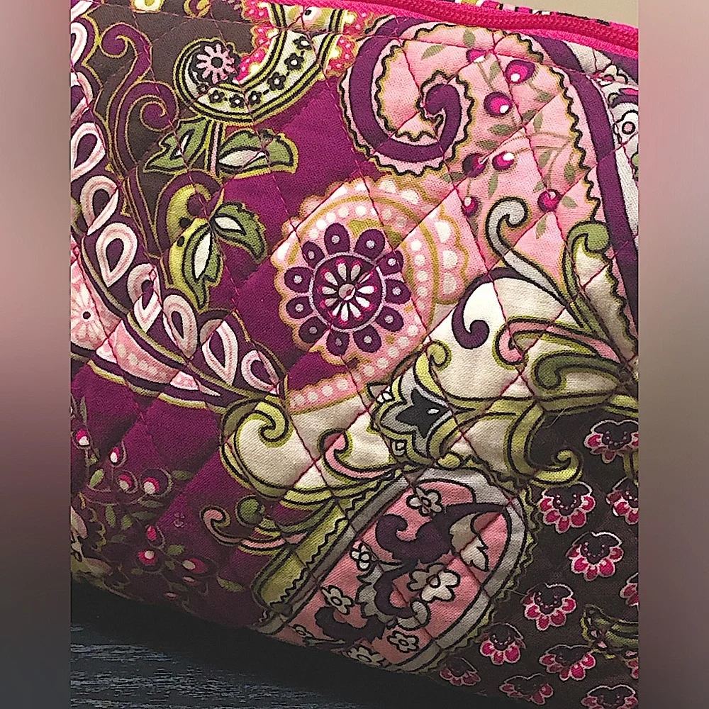 Vera Bradley Makeup Bag With Plastic Lining. 9 1/2 By 9.